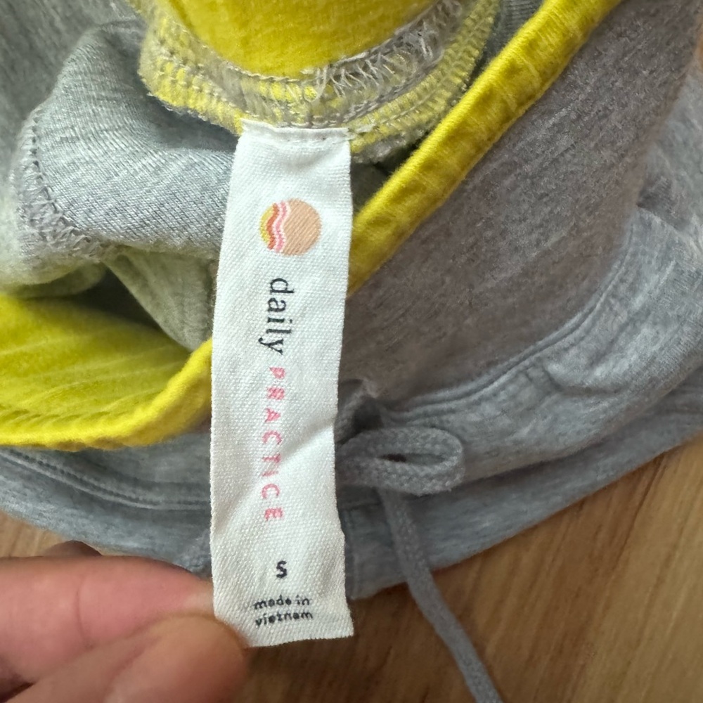 Anthropologie’s Daily Practice High Rise Drawstring Shorts - Picture 6 of 6